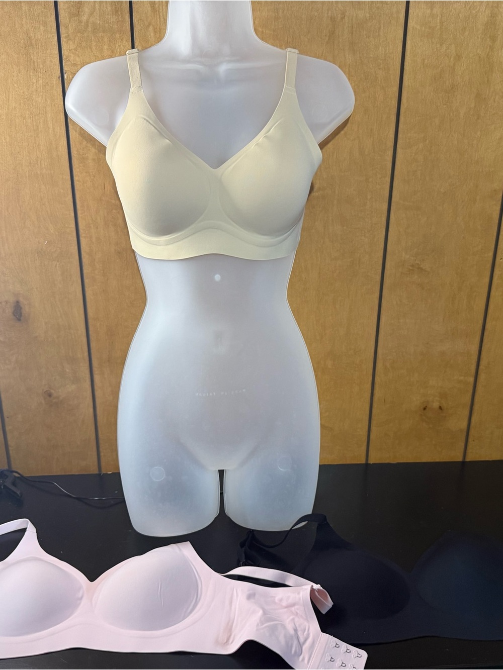Everyday Comfort Seamless Bra - Cream/Pink & Black